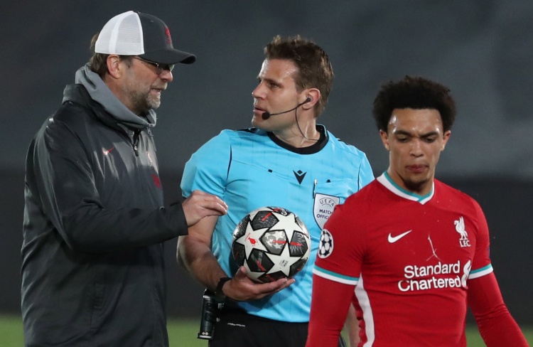 德州扑克中期节奏如何把控（德州扑克中盘节奏的掌控技巧）